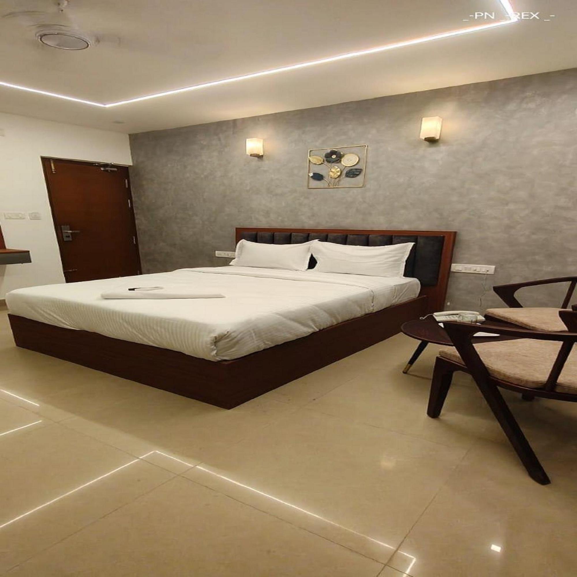 Hotel Royal Luxe - Us Consulate, Apollo Hospital, Sankara Natralya Chennai Exterior photo