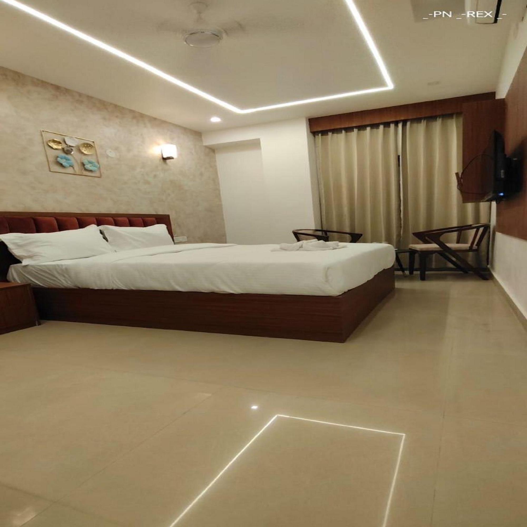 Hotel Royal Luxe - Us Consulate, Apollo Hospital, Sankara Natralya Chennai Exterior photo