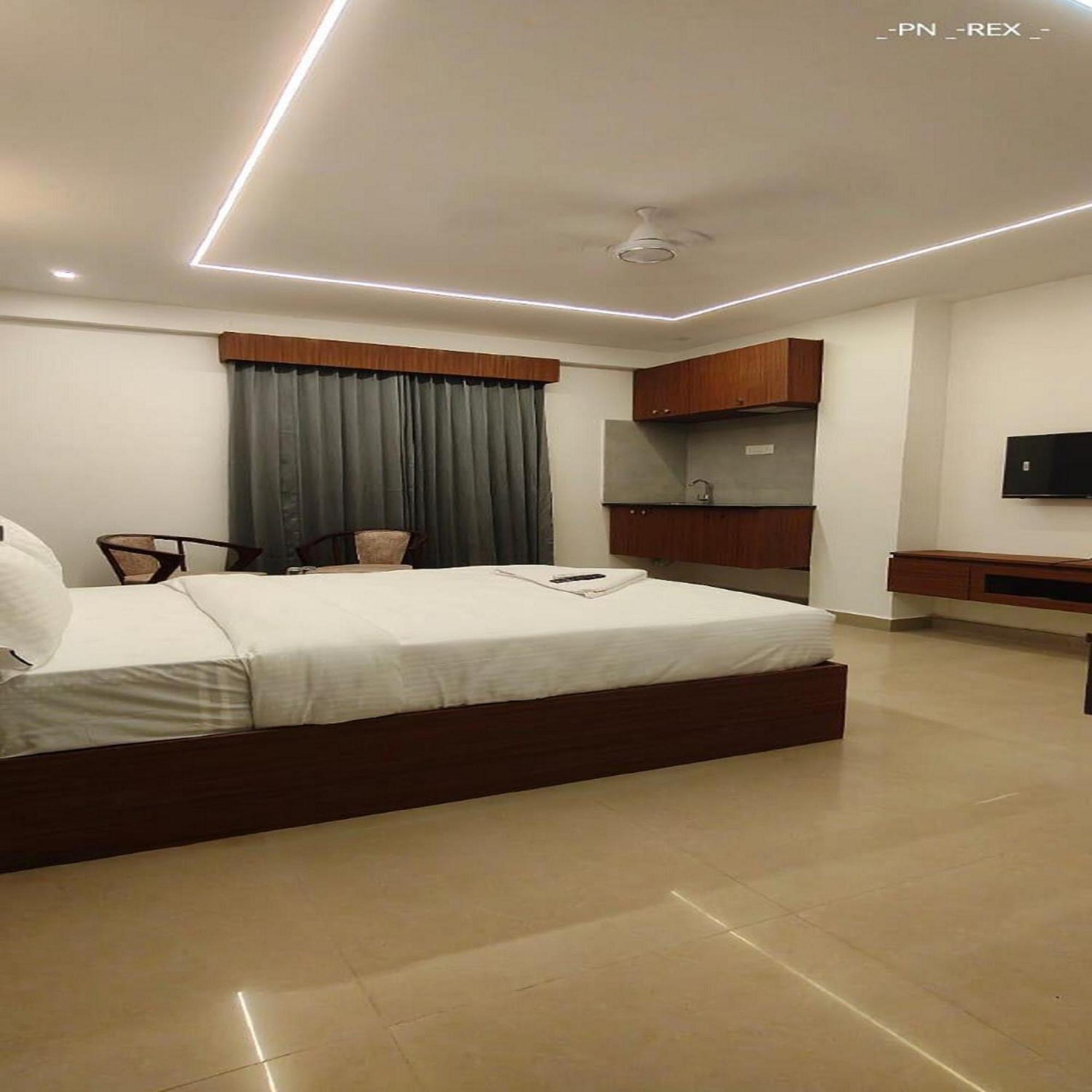 Hotel Royal Luxe - Us Consulate, Apollo Hospital, Sankara Natralya Chennai Exterior photo